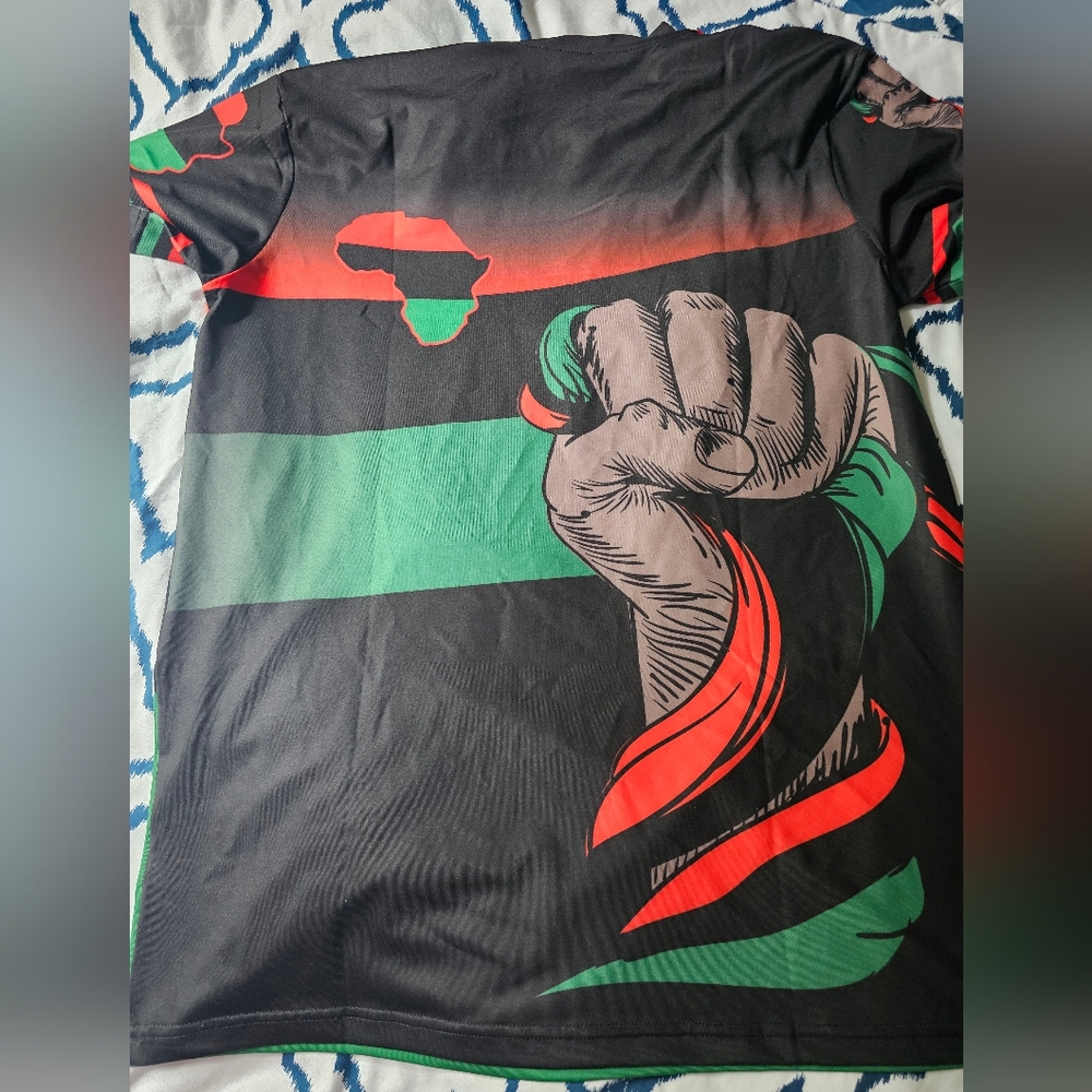 Love Culture Black and Multicolor Graphic Shirt